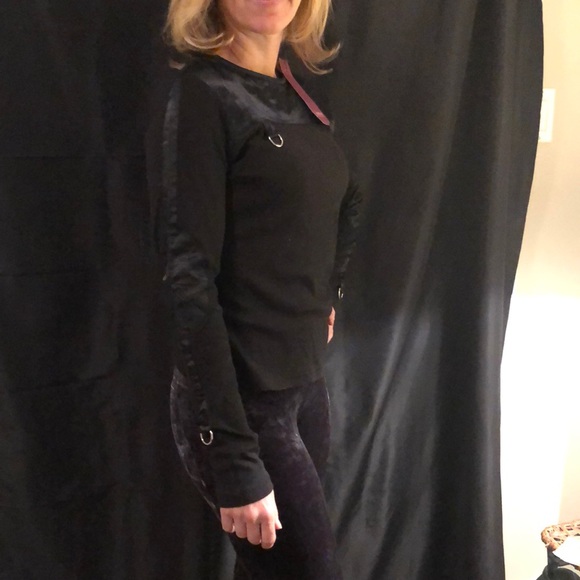 Buffalo long sleeve T NWT Black Sz XS - Picture 2 of 6